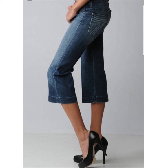 7 For All Mankind Pants - 7 For All Mankind Crop Dojo Light Wash Jeans Sz 28 Women
